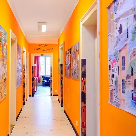Hostel Old *